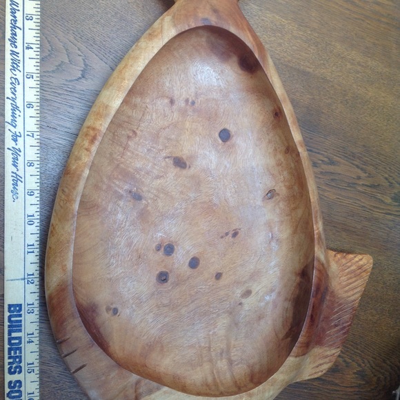 Wooden scooped out fish serving piece. Perfect for serving snacks or as decor. - Picture 3 of 4